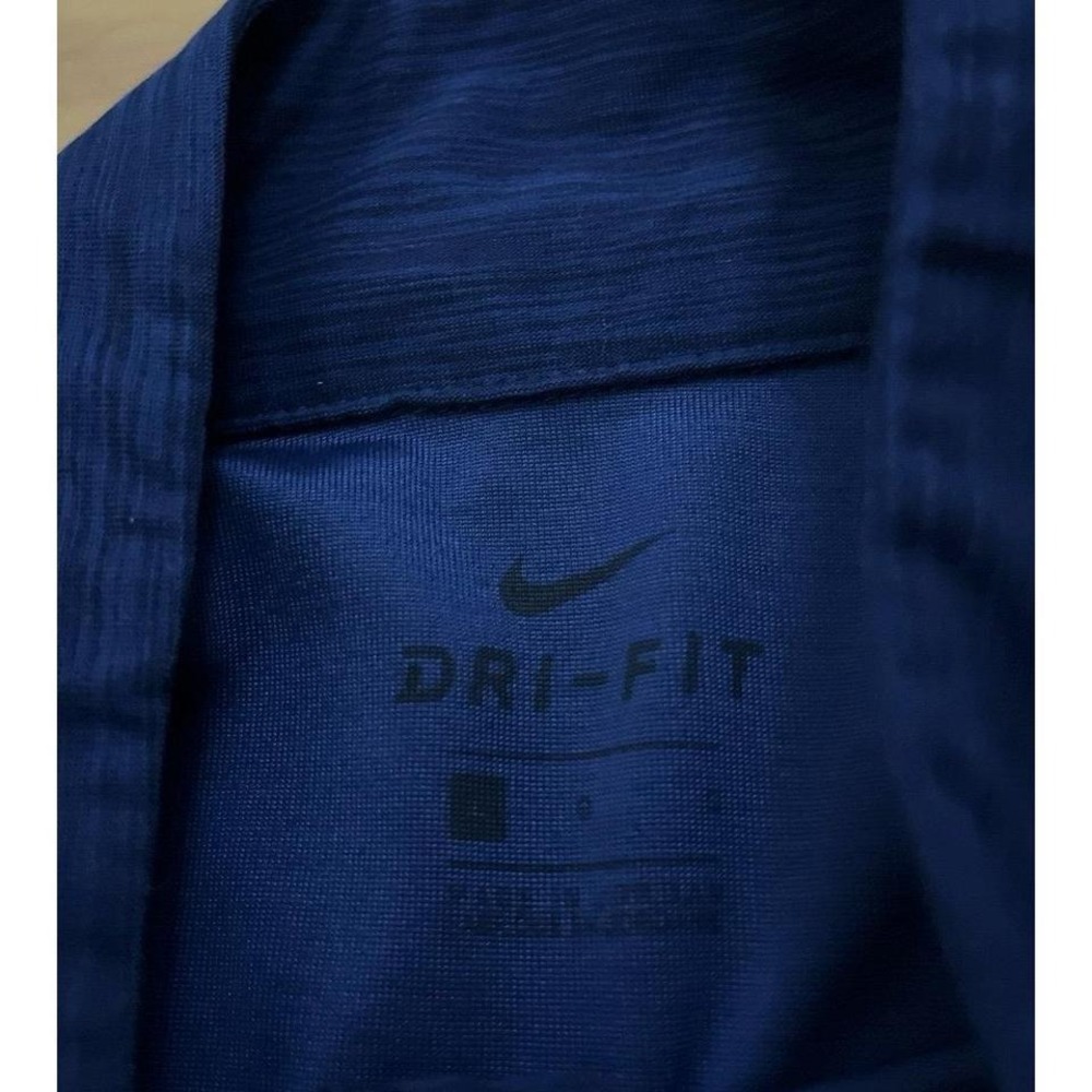 Nike Quarter Zip Active Performance Running Light… - image 3